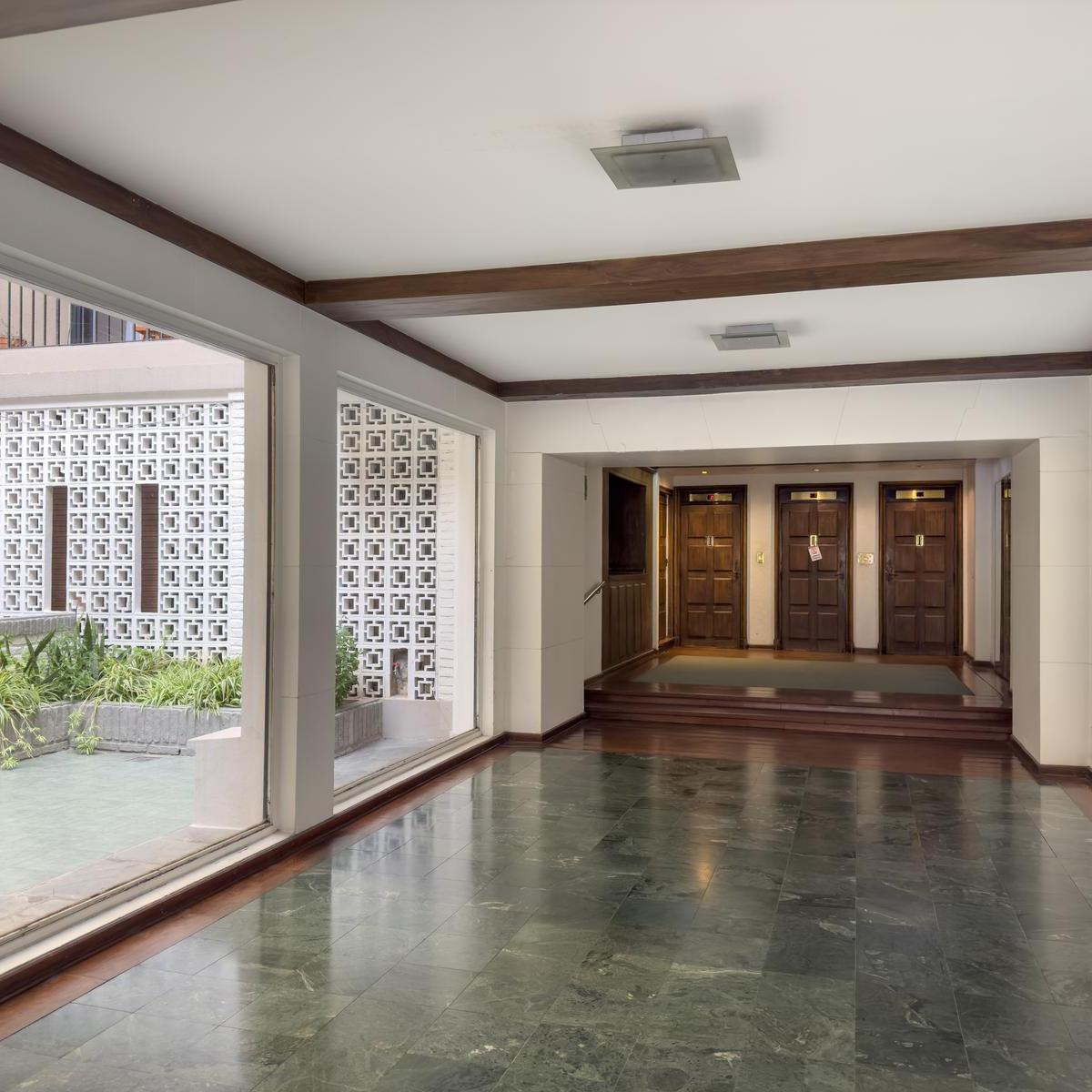 Venta Departamento 4 Amb. con Cochera - Retiro 4