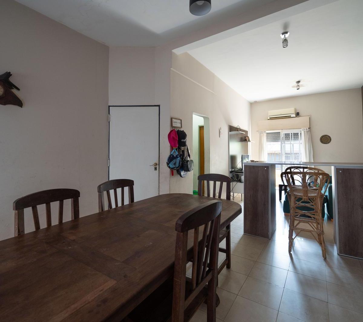 Casa con Deposito - Casa - Lote Propio - Galpon - Negocio - Departamento - Multifamiliar - Terraza 1