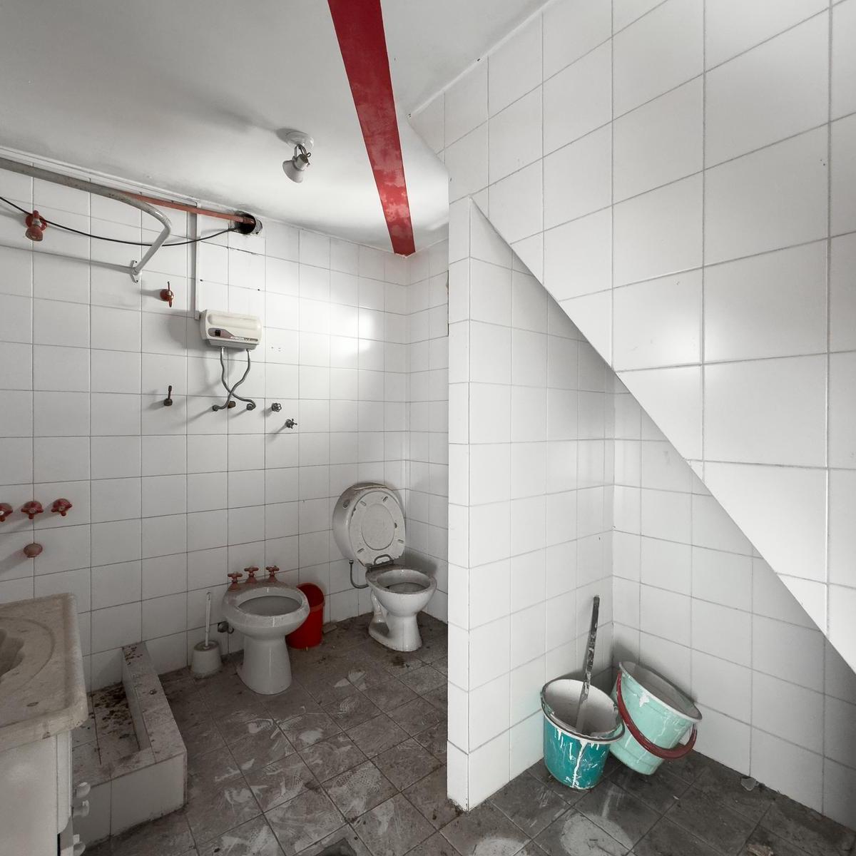 Venta - Casa a Refaccionar - Piscina - Terraza - San Nicolás 5