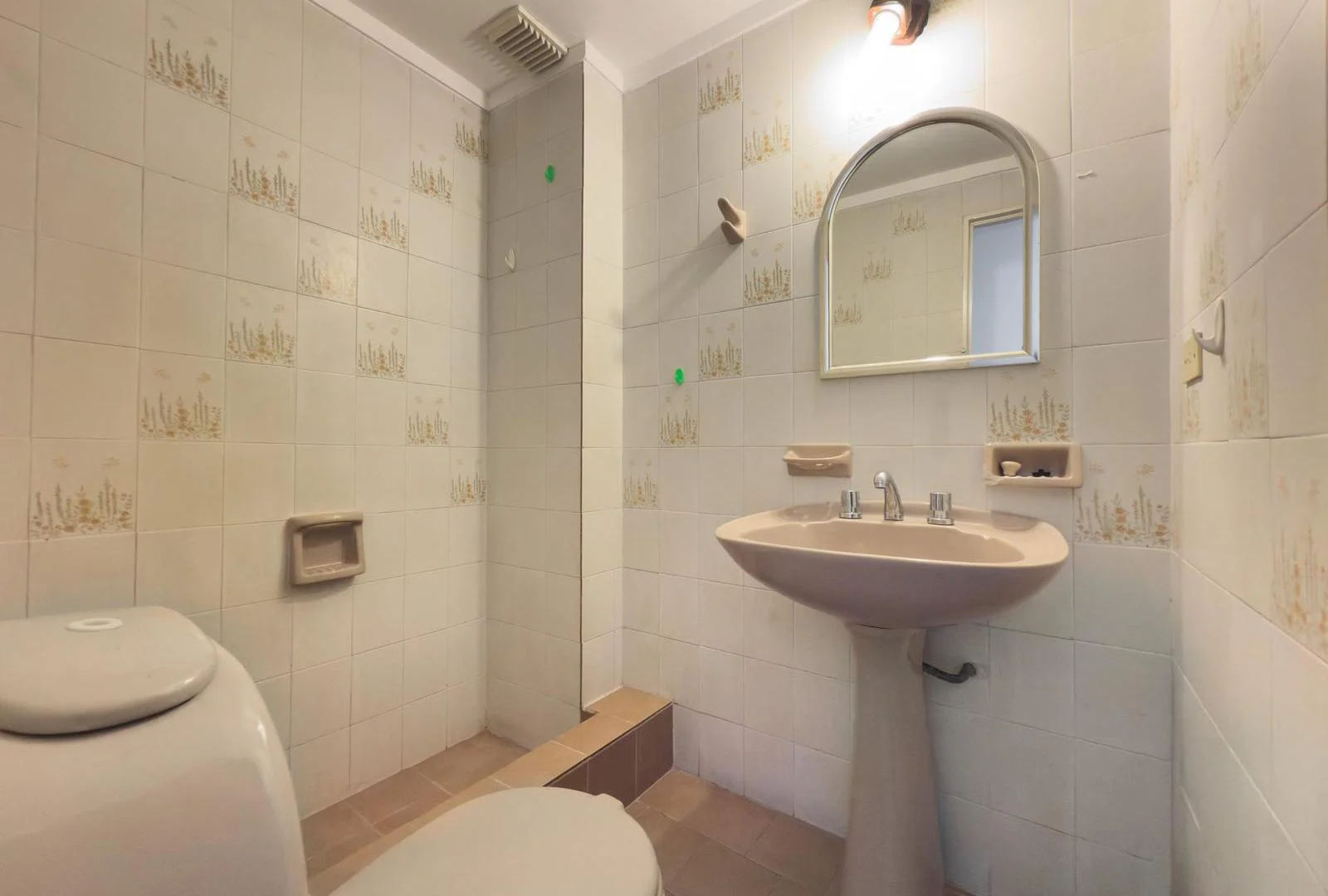 VENTA DEPARTAMENTO 4 AMBIENTES BALCÓN COCHERA ALMAGRO PERMUTA