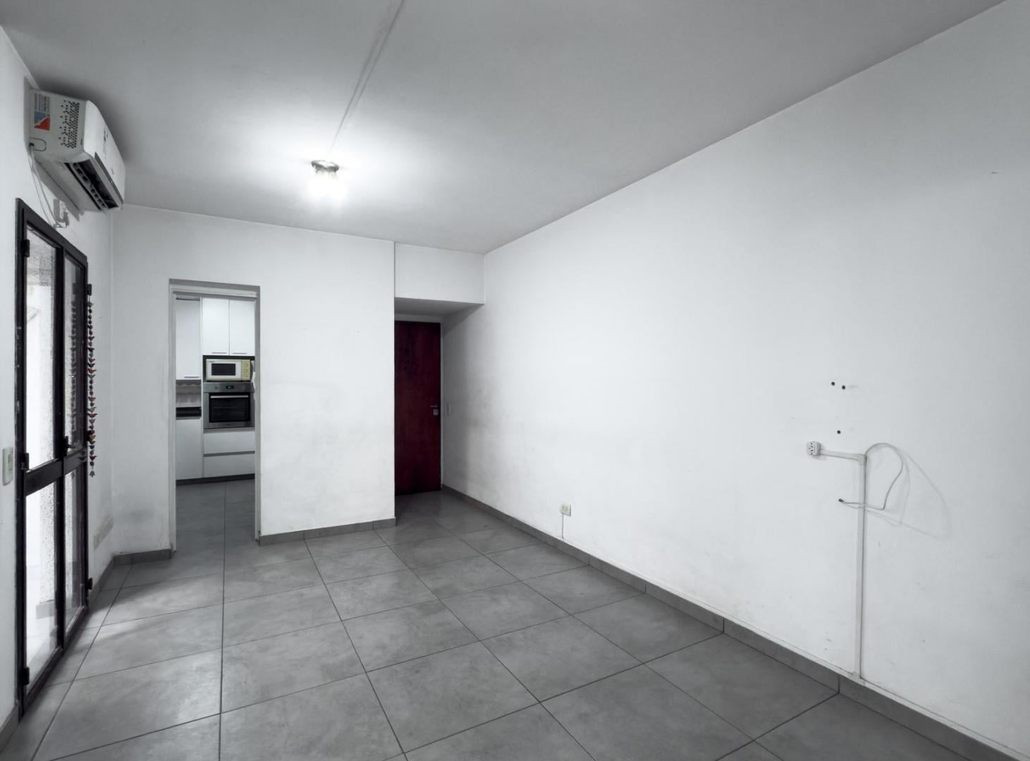 VENTA - 3 AMBIENTES - APTO CREDITO - COCHERA - BALVANERA