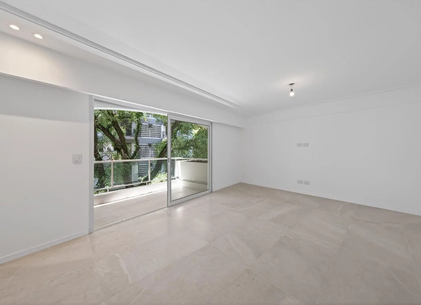 VENTA DEPTO 3 AMBIENTES CON BALCÓN APTO CREDITO 5