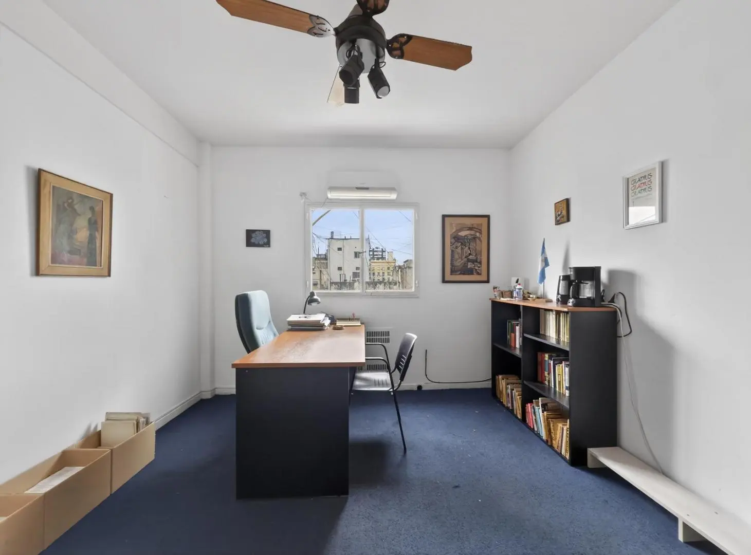 VENTA OFICINA SAN NICOLAS 1