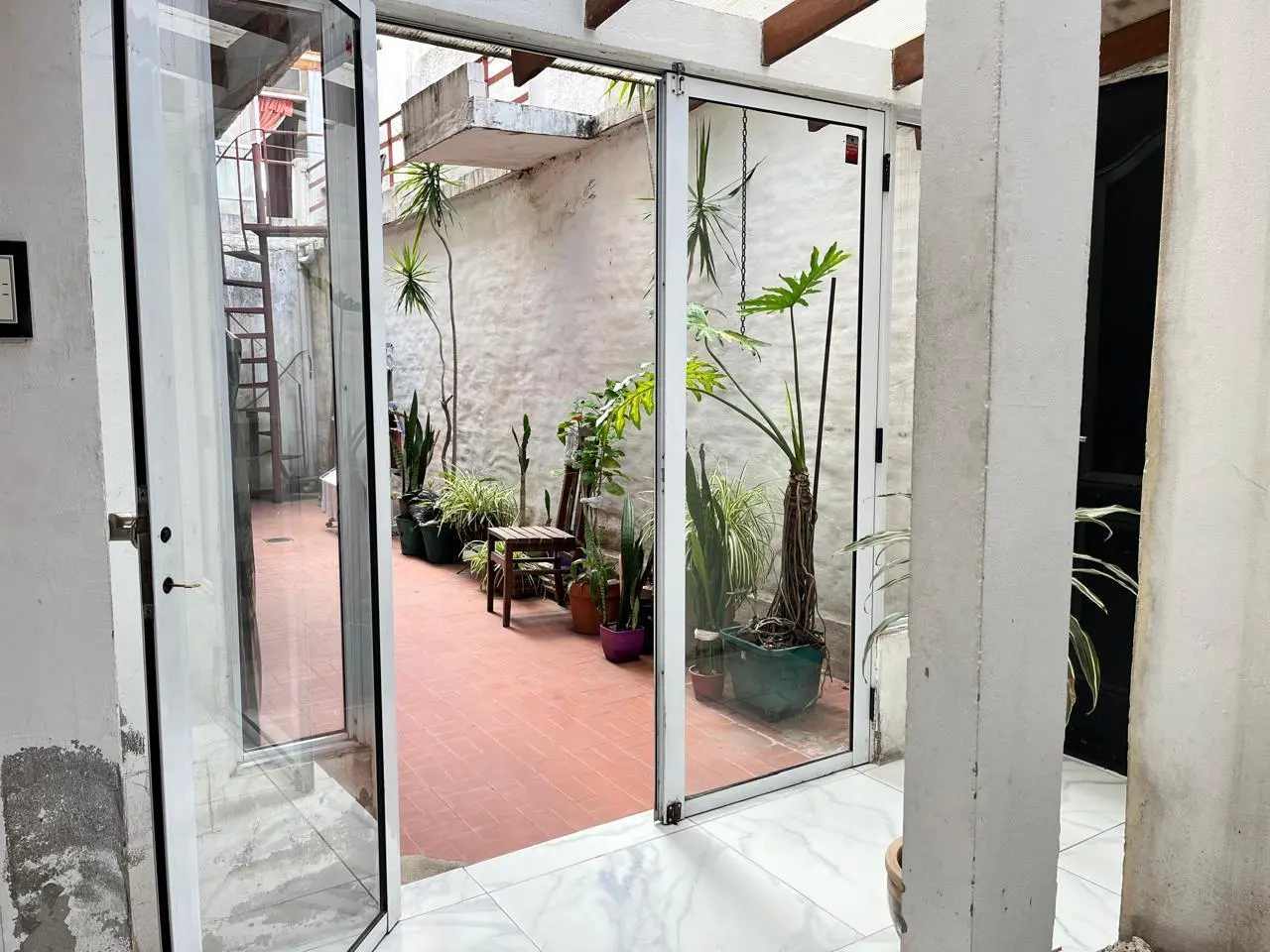 VENTA PH 4 AMBIENTES BARRACAS 5