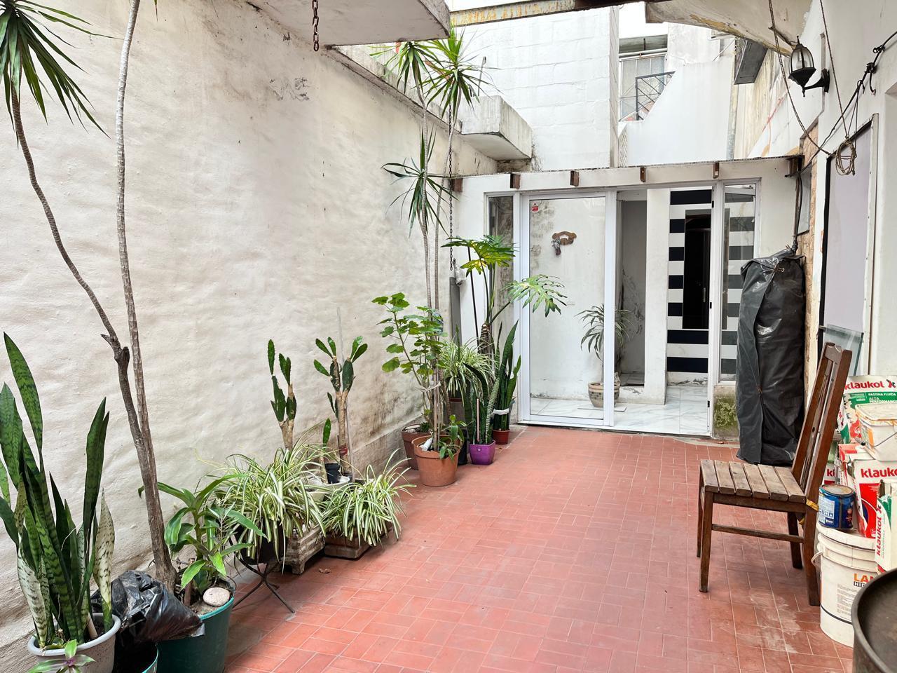 VENTA PH 4 AMBIENTES BARRACAS