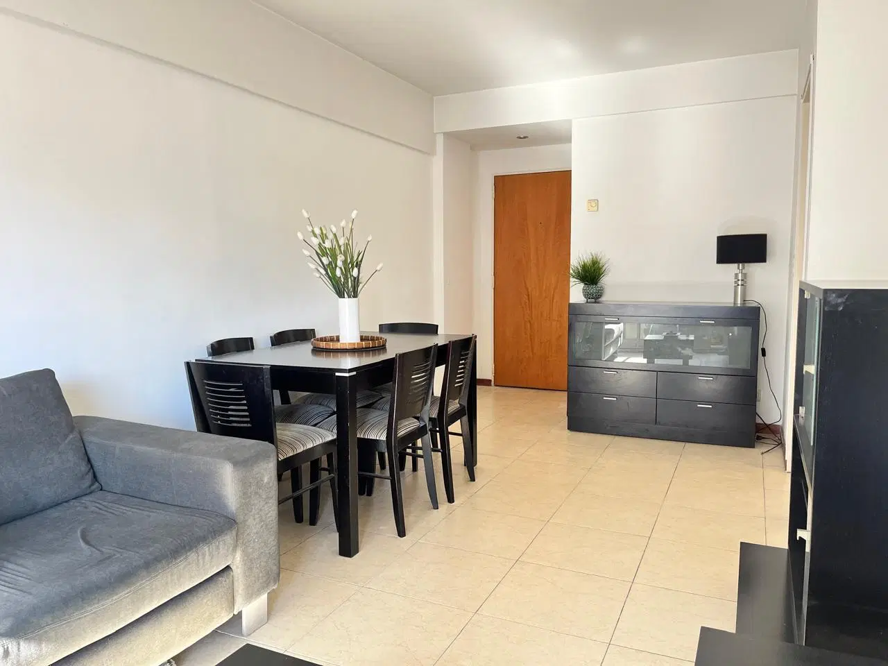 VENTA DEPARTAMENTO 3 AMBIENTES BALCON COCHERA FLORES 4