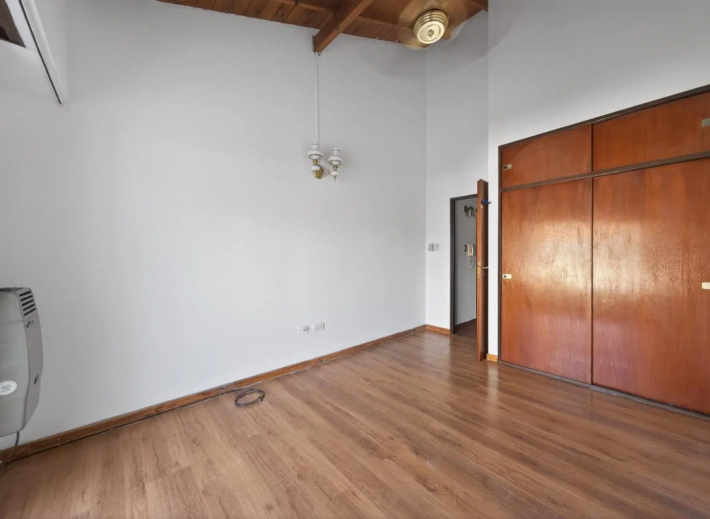 VENTA ALMAGRO DÚPLEX PH TIPO CASA 4 AMBIENTES JARDÍN PARRILLA COCHERA APTO CREDITO 3