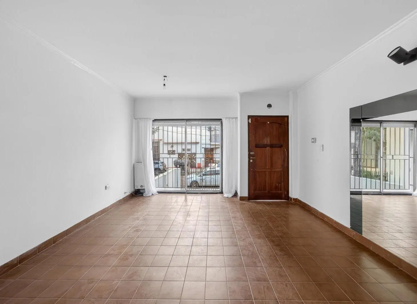VENTA ALMAGRO DÚPLEX PH TIPO CASA 4 AMBIENTES JARDÍN PARRILLA COCHERA APTO CREDITO 2