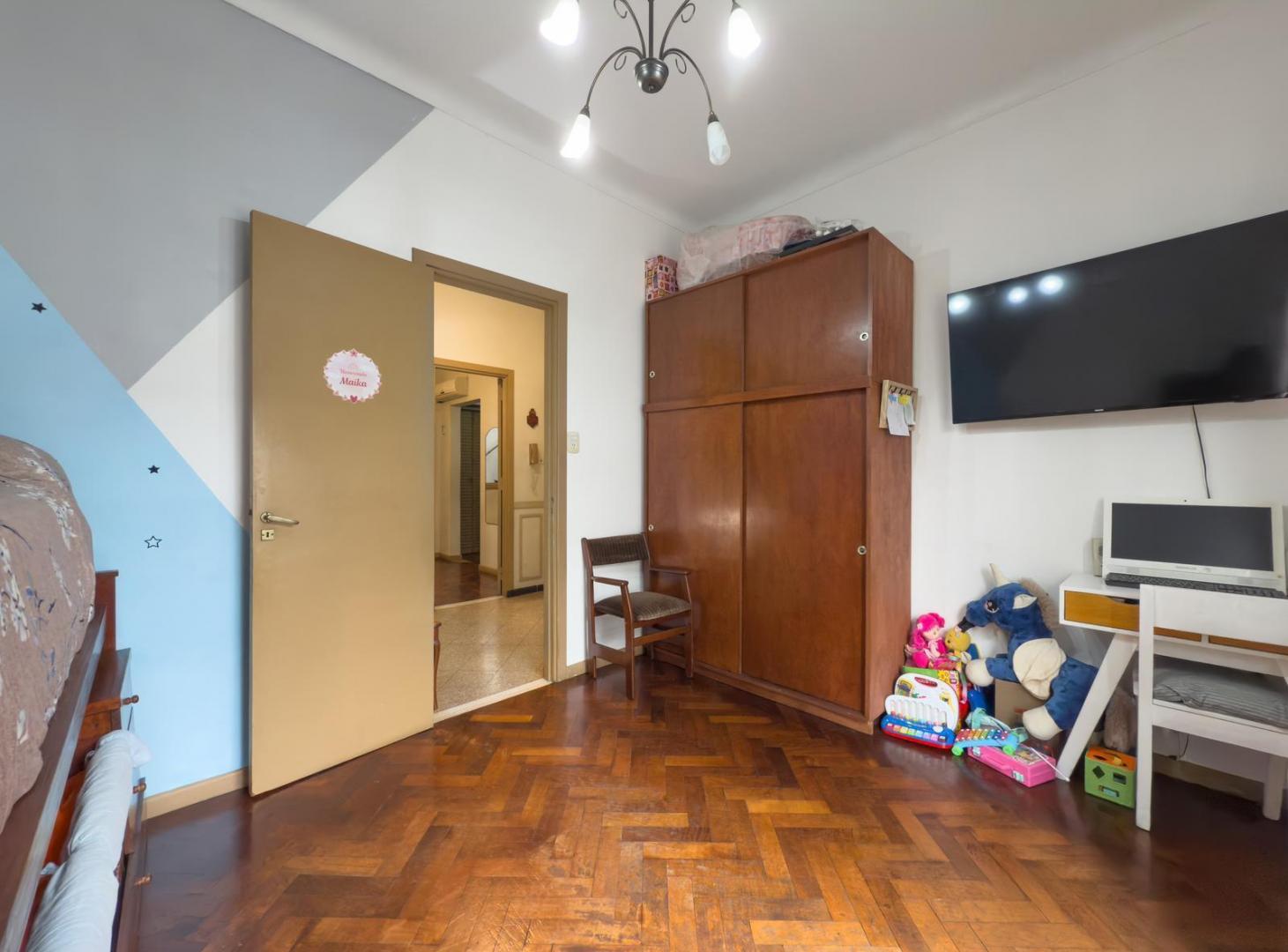 Foto de VENTA DEPARTAMENTO 4 AMBIENTES BARRACAS, imagen 5