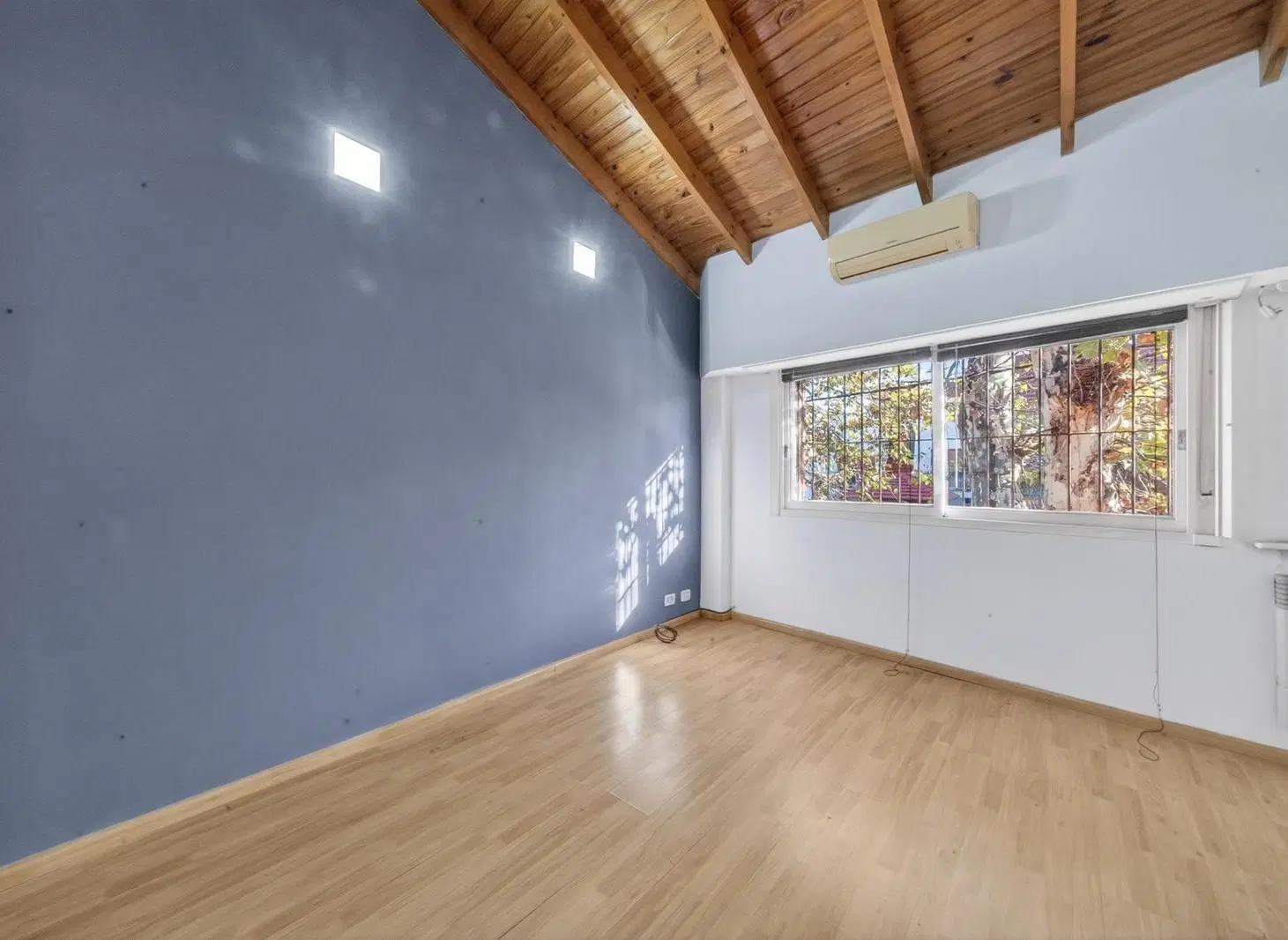 VENTA CASA 6 AMBIENTES CABALLITO 3