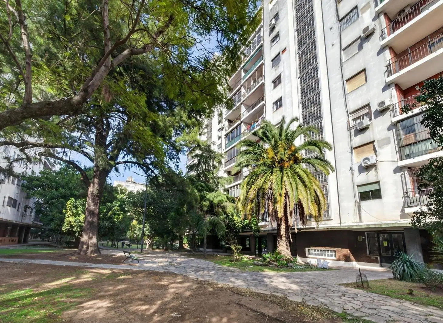 VENTA DEPARTAMENTO 4 AMBIENTES BALCON PARQUE CHACABUCO 4