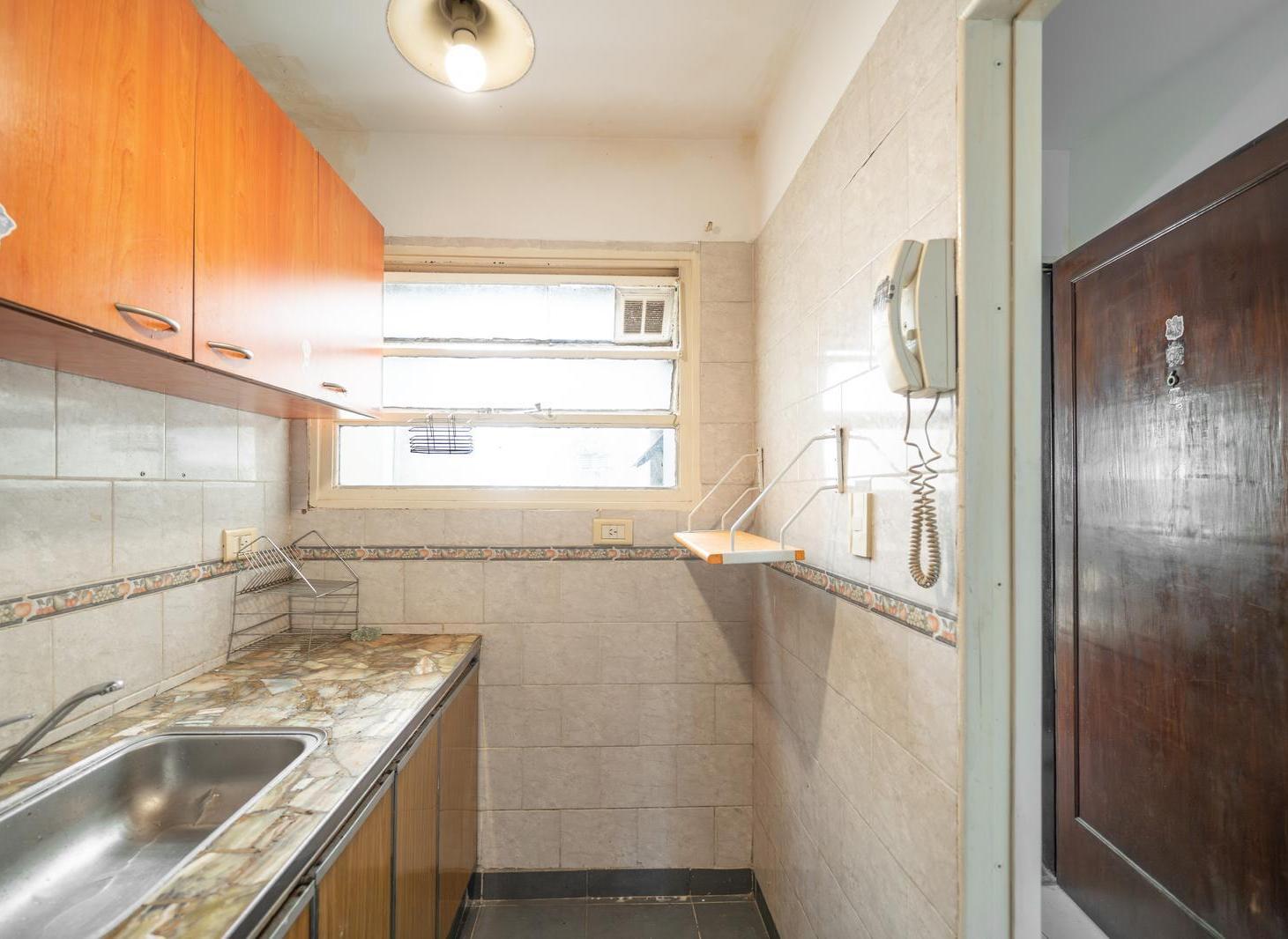 VENTA MONOAMBIENTE SAN CRISTÓBAL APTO CRÉDITO LUMINOSO