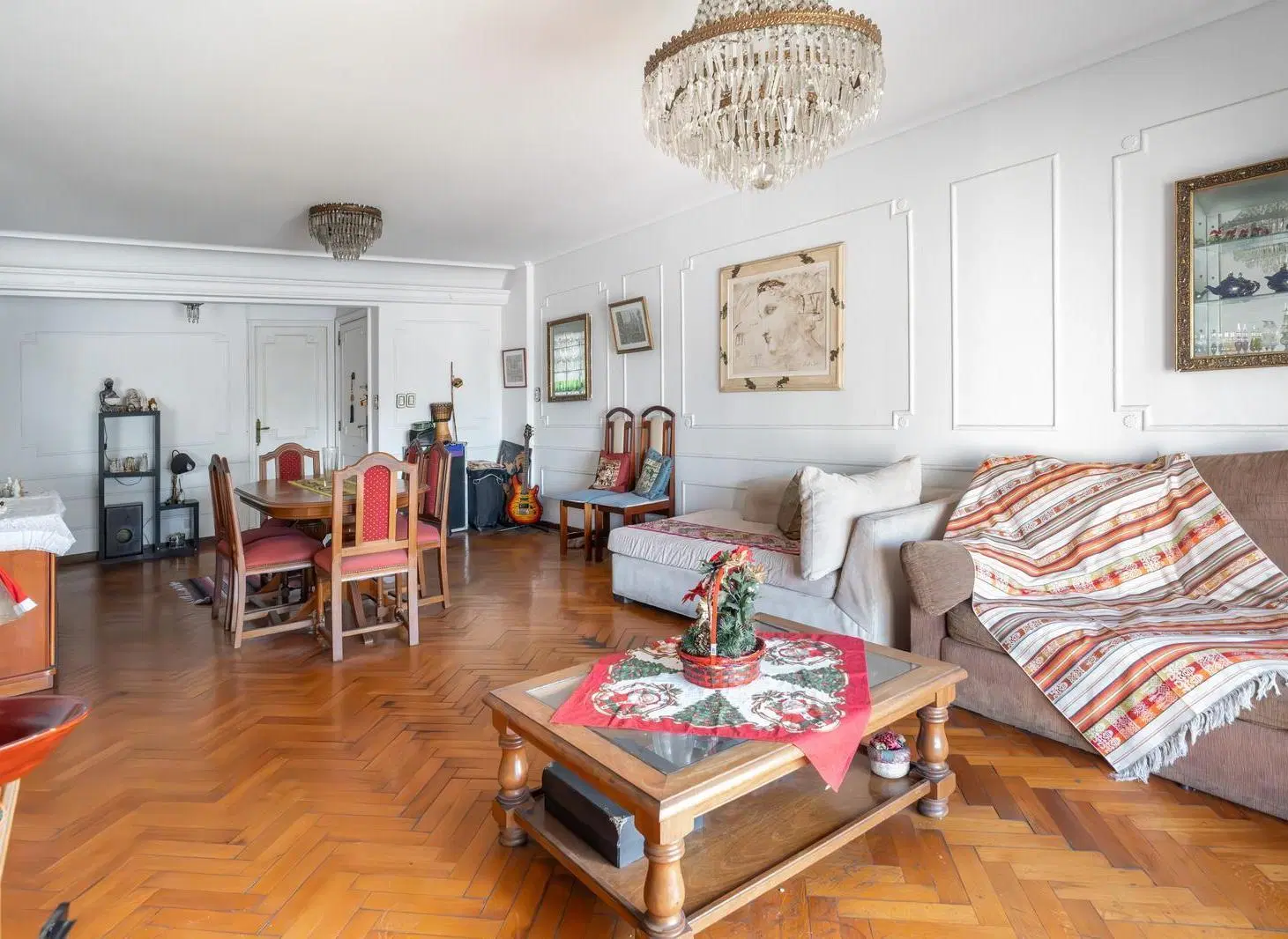 VENTA DEPARTAMENTO 4 AMBIENTES FRENTE CON DEPENDENCIA y BALCÓN 1