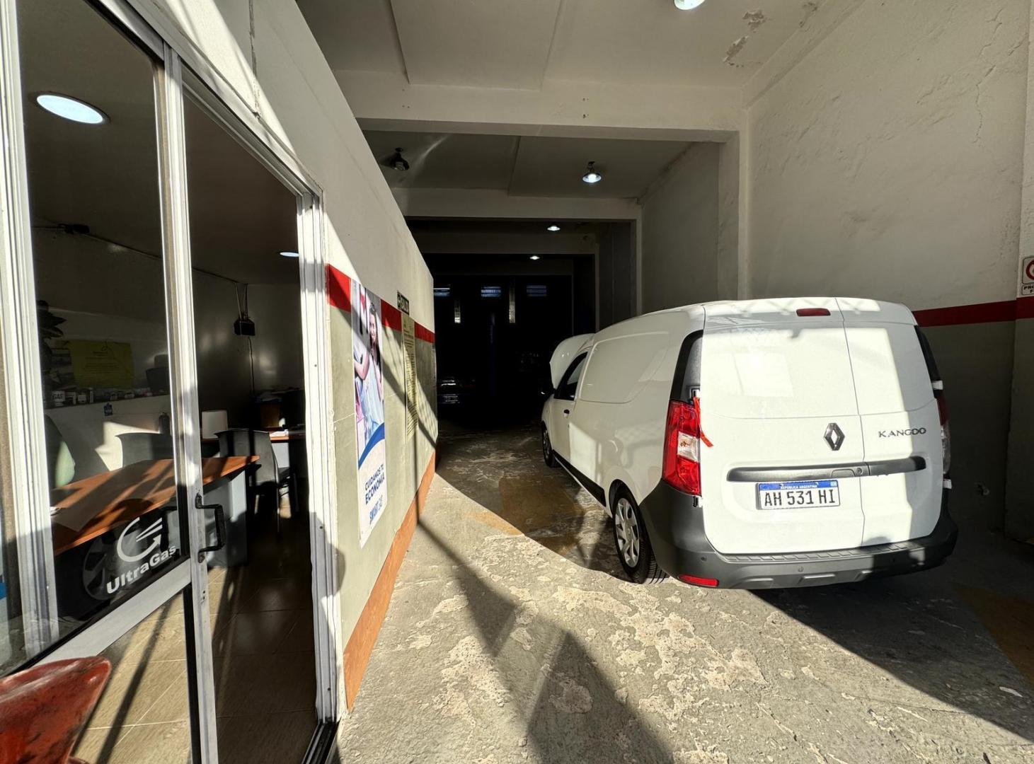 Foto de LOCAL COMERCIAL EN MATADEROS, imagen 4