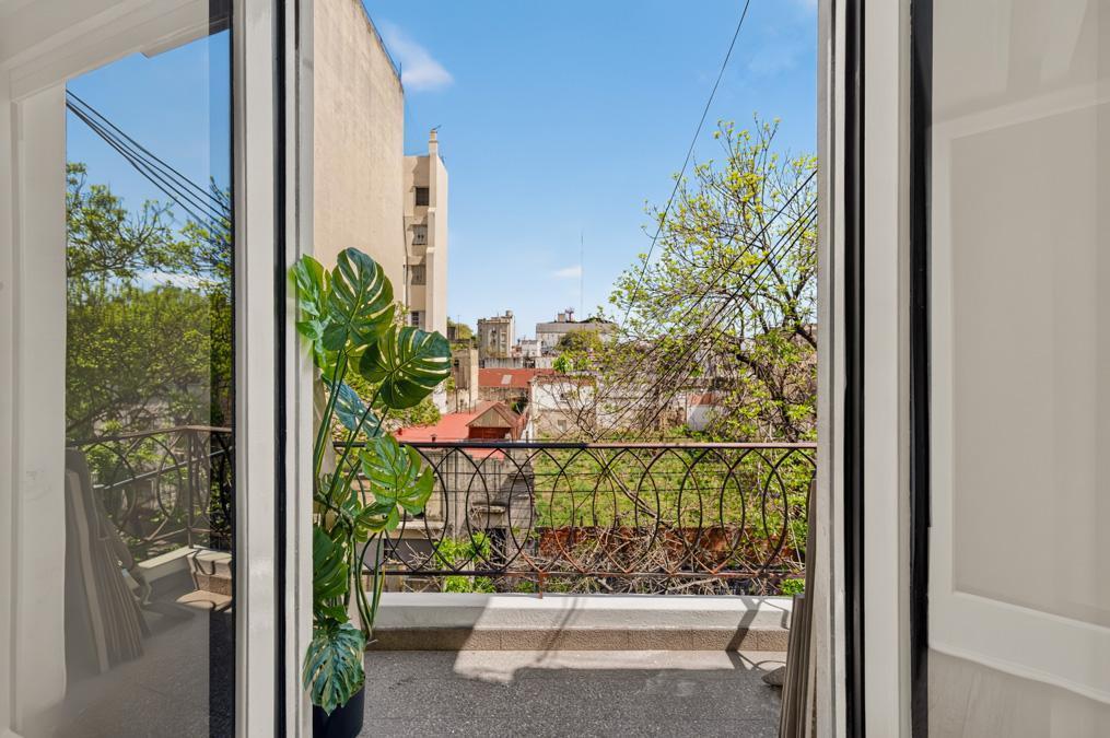 Foto de VENTA DEPARTAMENTO 2 AMBIENTES BALCON APTO CREDITO RECICLADO, imagen 2