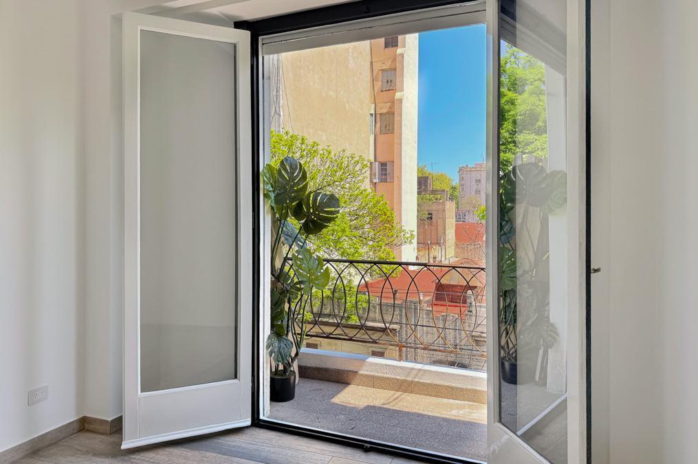 Foto de VENTA DEPARTAMENTO 2 AMBIENTES BALCON APTO CREDITO RECICLADO, imagen 4