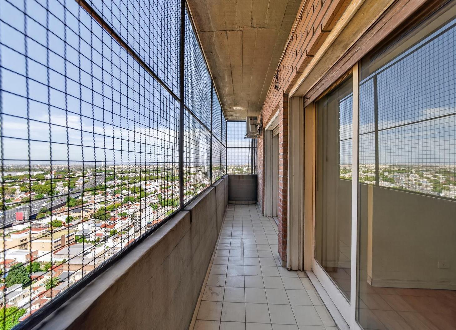 Foto de VENTA DEPARTAMENTO 3 AMBIENTES CON BALCON CORRIDO VILLA LURO, imagen 2