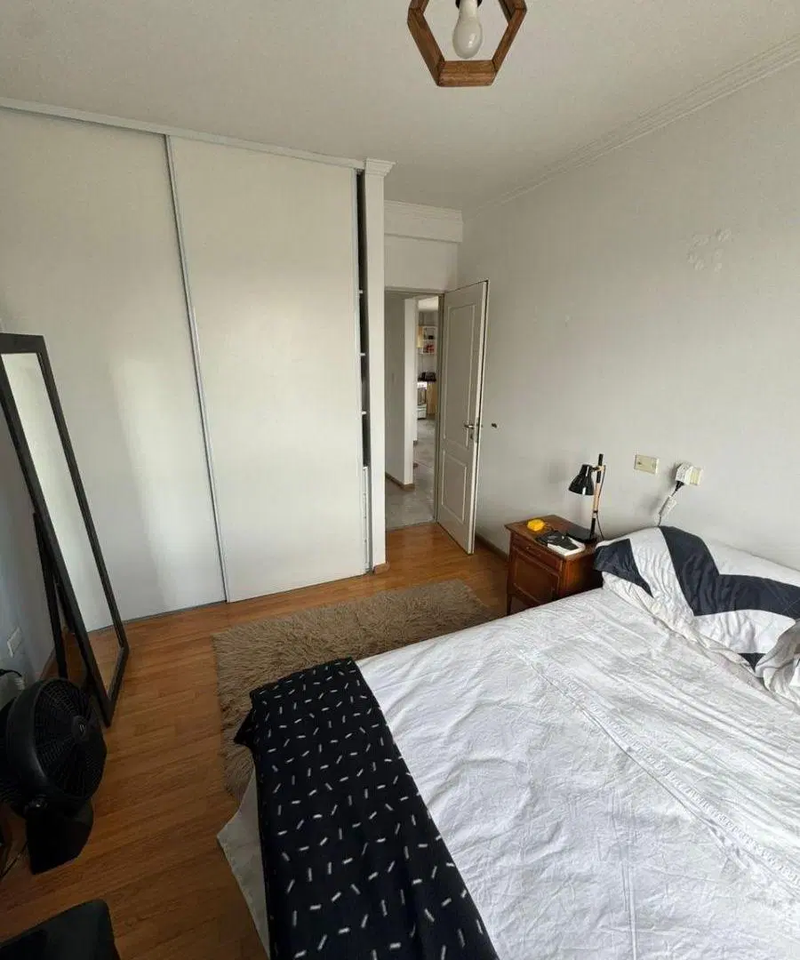 EN VENTA 2 AMBIENTES CON BALCON Y COCHERA 2