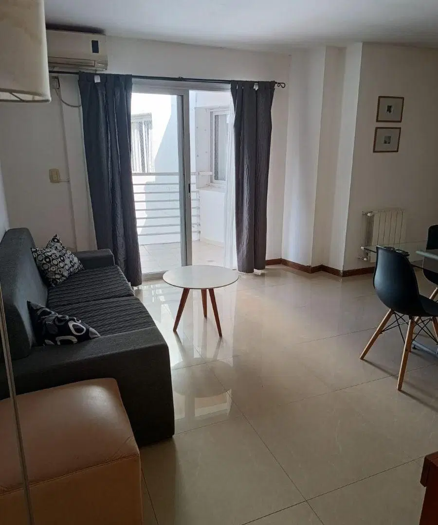 Departamento 2 dormitorios con cochera - Excelente zona 1