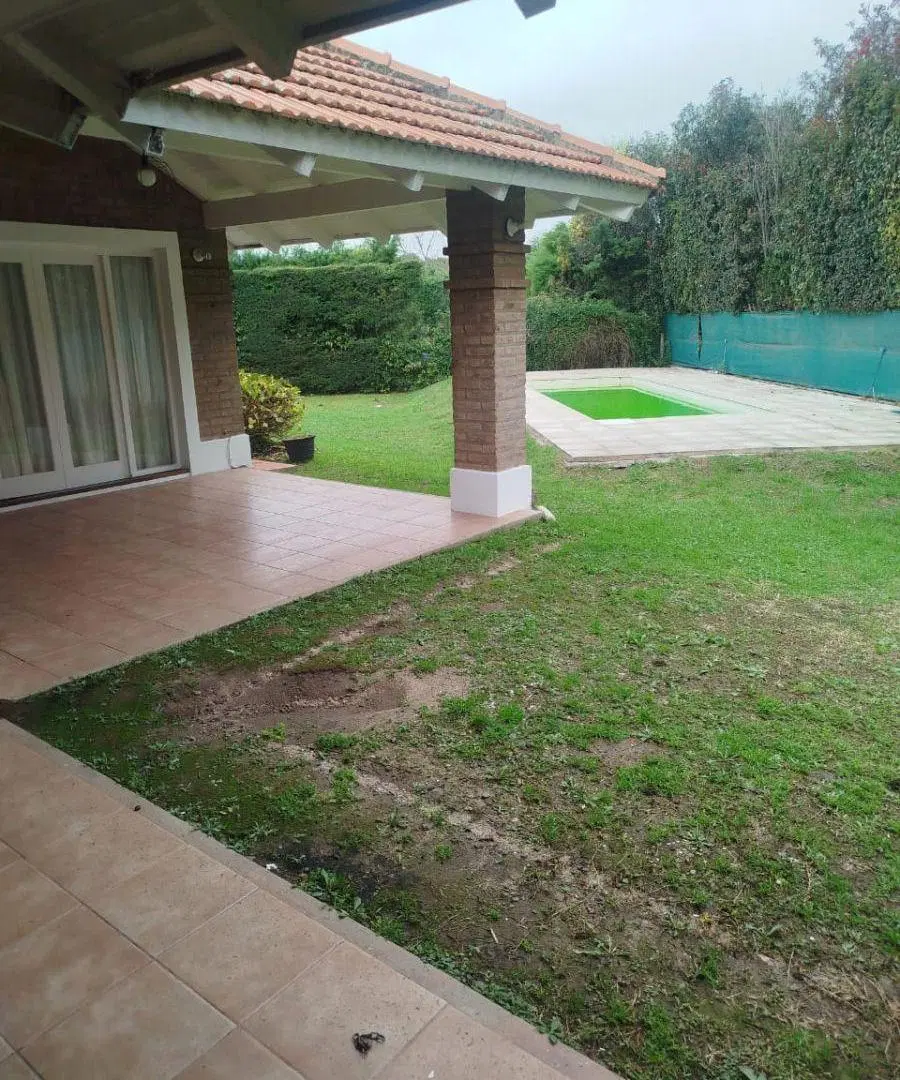 Casa todo planta baja - VALLE ESCONDIDO 1