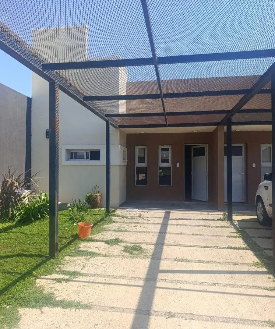 Casa 2 dormitorio Docta, todo planta baja 1