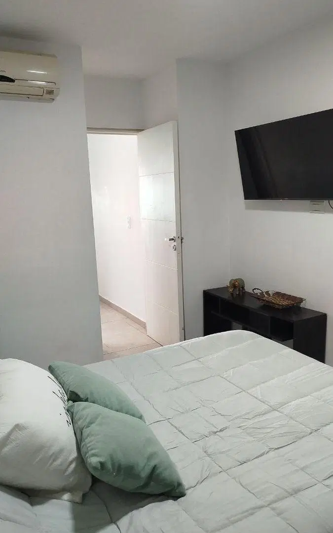 DUPLEX COMPLETAMENTE AMOBLADO EN DOCTA 4