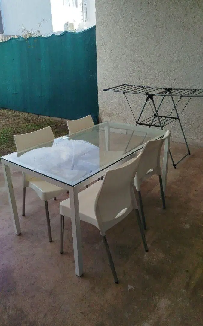 DUPLEX COMPLETAMENTE AMOBLADO EN DOCTA 2