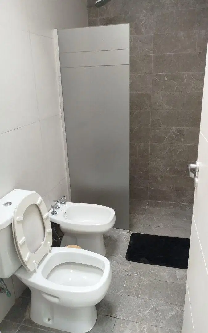 DUPLEX COMPLETAMENTE AMOBLADO EN DOCTA 5