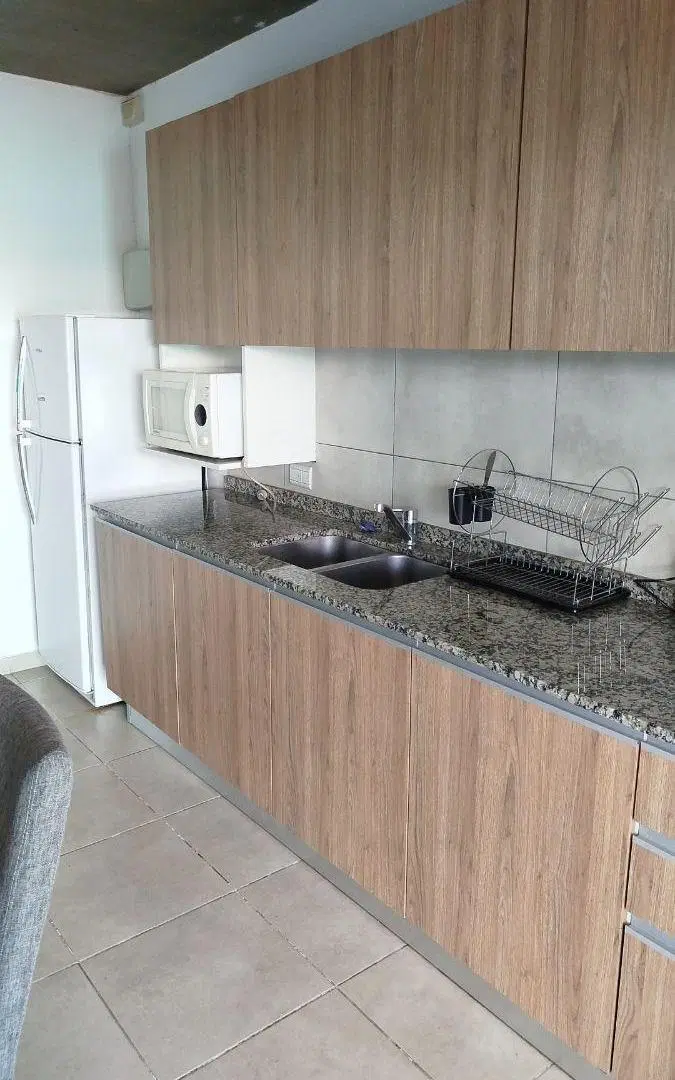 DUPLEX COMPLETAMENTE AMOBLADO EN DOCTA 1