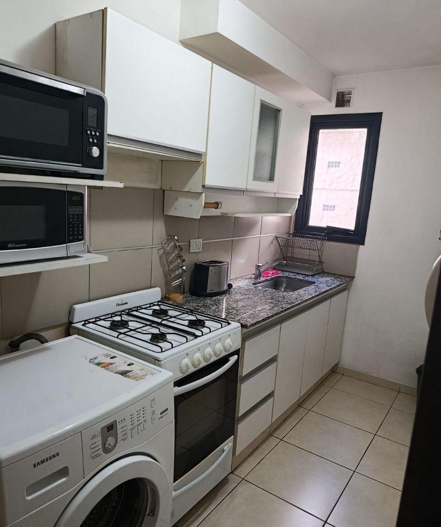 Foto de Departamento amoblado a 2 cuadras Plaza España, imagen 3