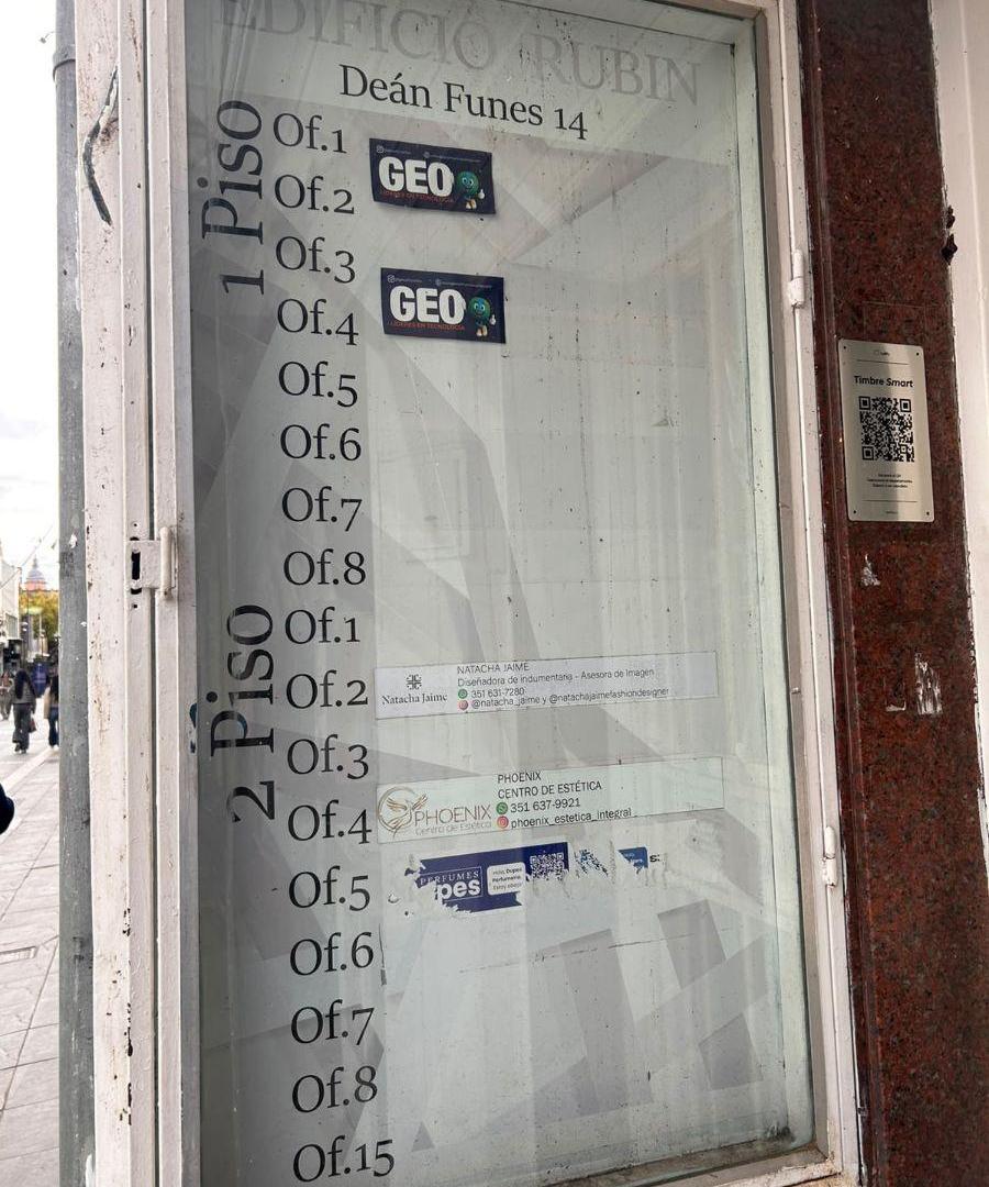 Foto de Excelente Oficina en Plena peatonal del centro de Cordoba !!, imagen 4