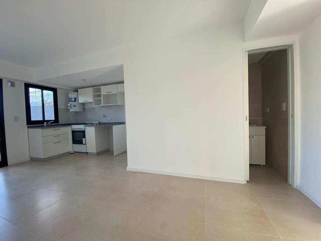 Foto de Departamento en Venta ubicado en Sáenz Peña, Tres de Febrero, G.B.A, imagen 2