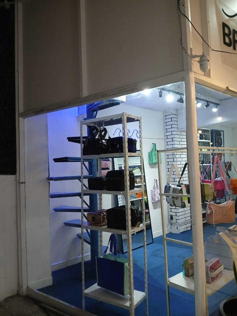Foto de Local en Venta en Wilde, Avellaneda, G.B.A. Zona Sur, imagen 1