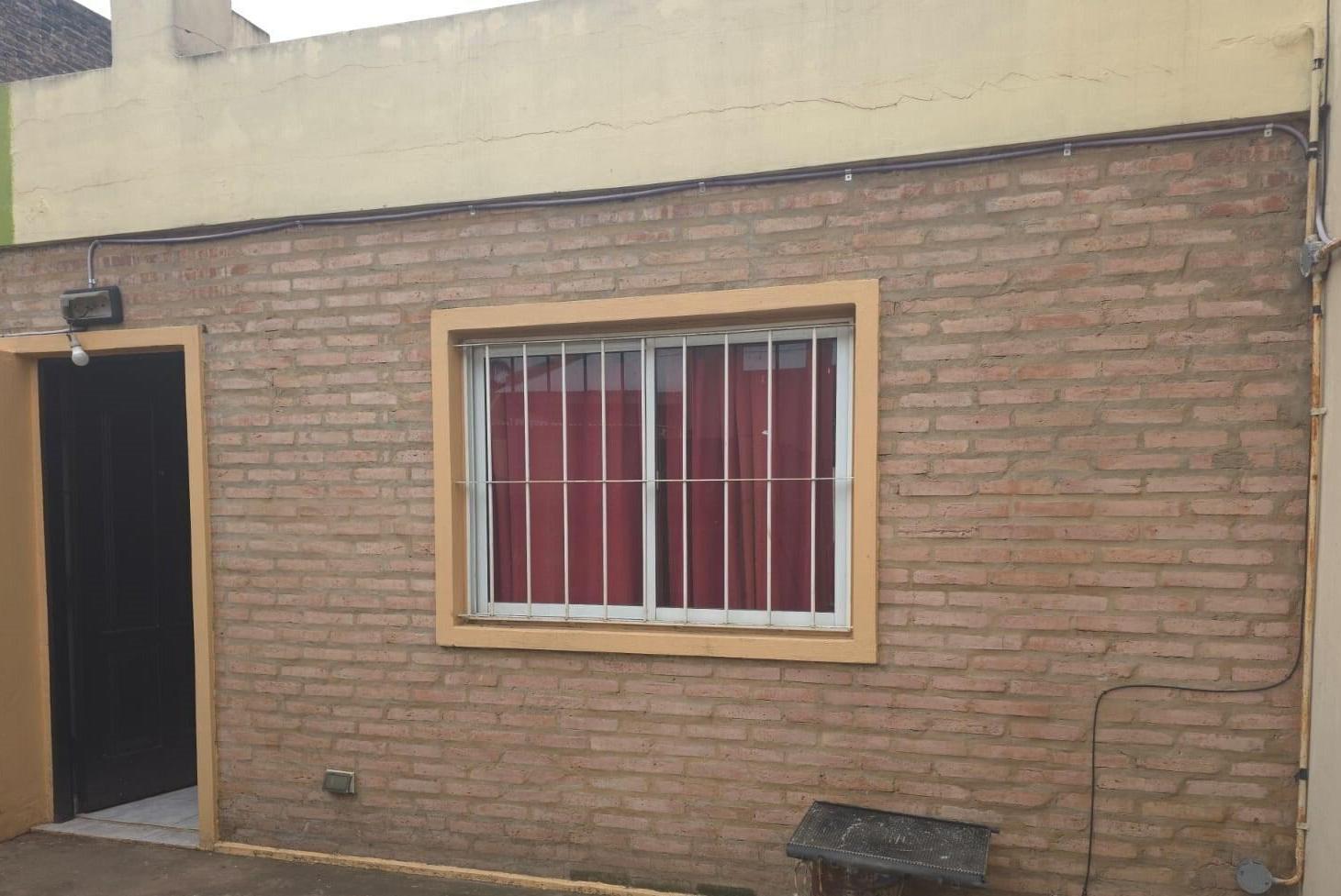 Foto de Casa Dúplex en Alquiler en Don Torcuato, Tigre, G.B.A. Zona Norte, imagen 1