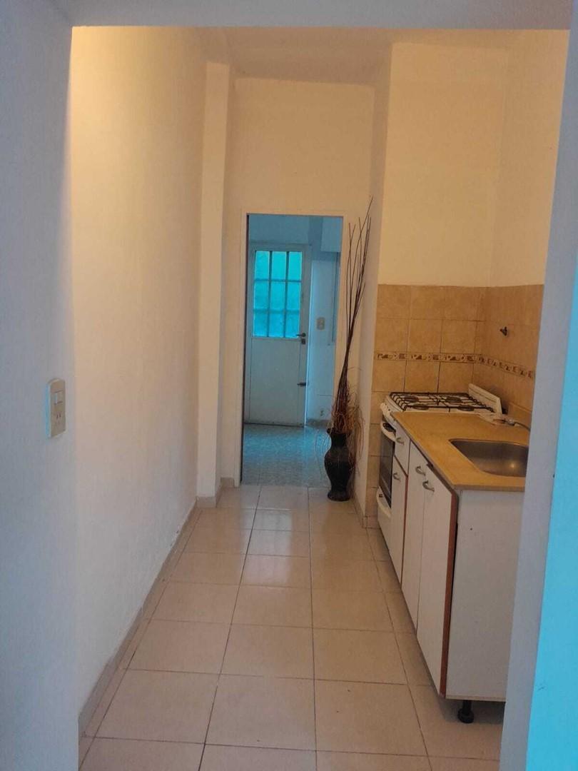 Foto de Departamento PH en Venta en Caseros, Tres de Febrero, G.B.A. Zona Oeste, imagen 4