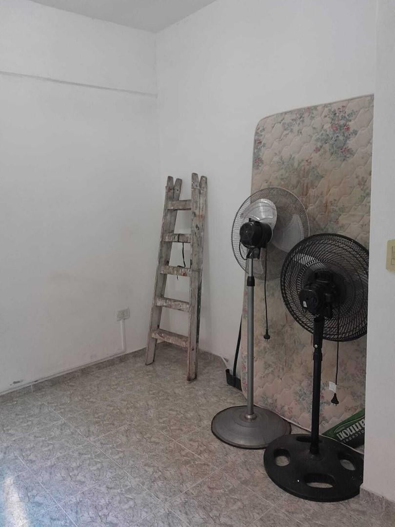 Foto de Departamento PH en Venta en Caseros, Tres de Febrero, G.B.A. Zona Oeste, imagen 3