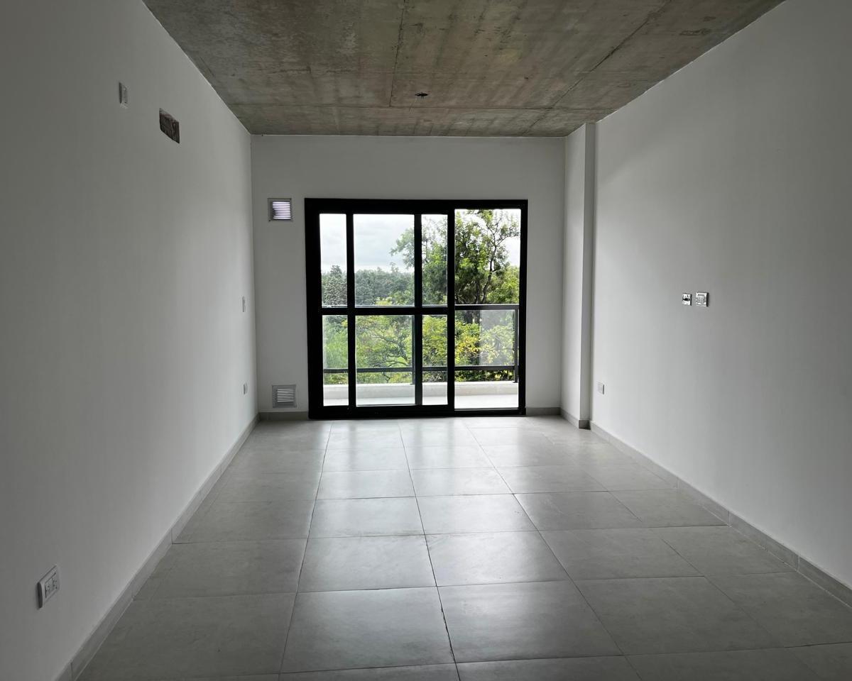 Venta Departamento 2 Ambientes en Hurlingham 5