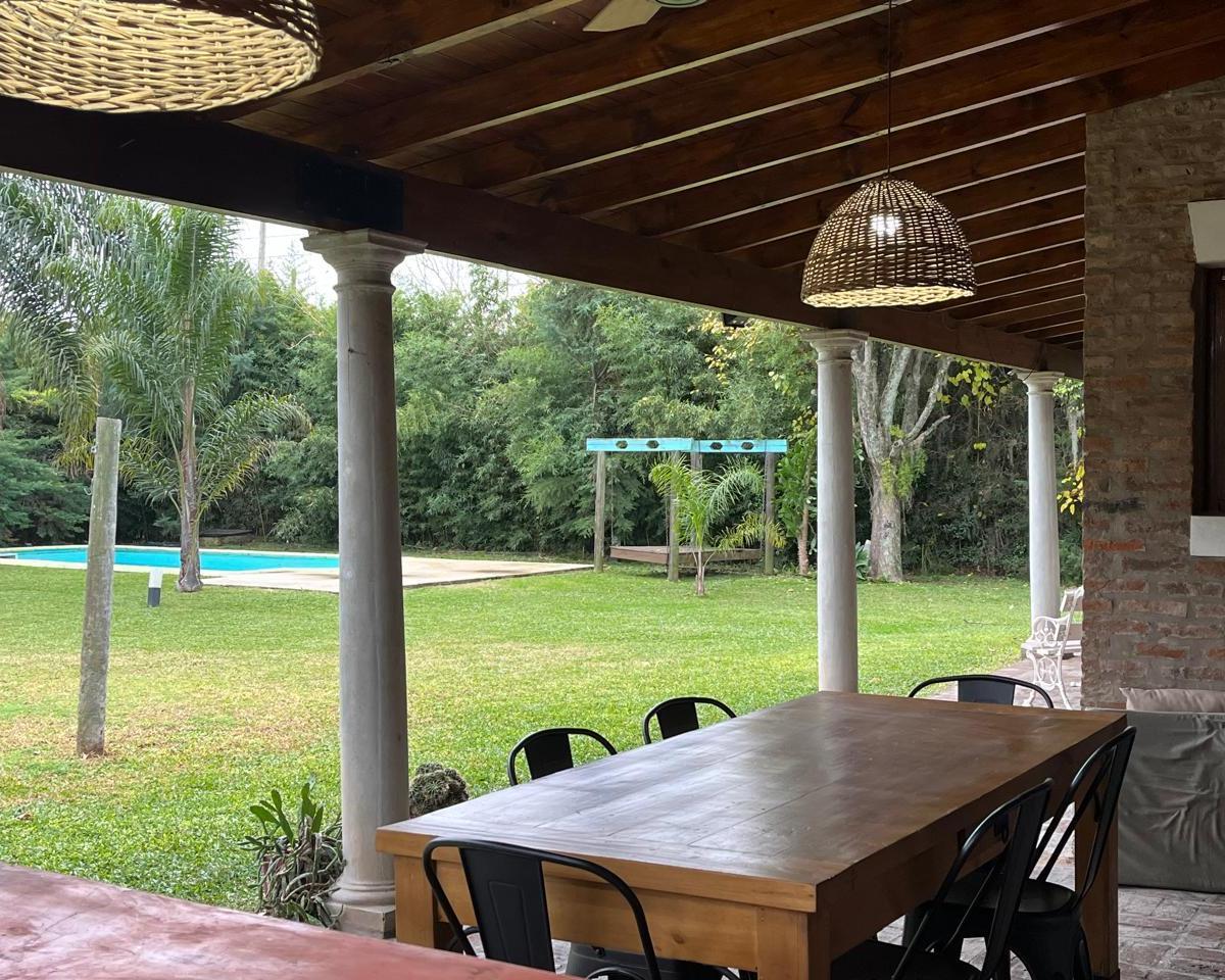 Casa en Barrio El Lago 2