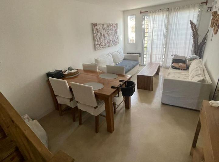 ALQUILER- Triplex 2 dormitorios - Bella Vista 1
