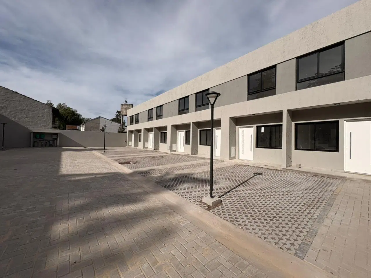 Venta de departamentos en complejo 4