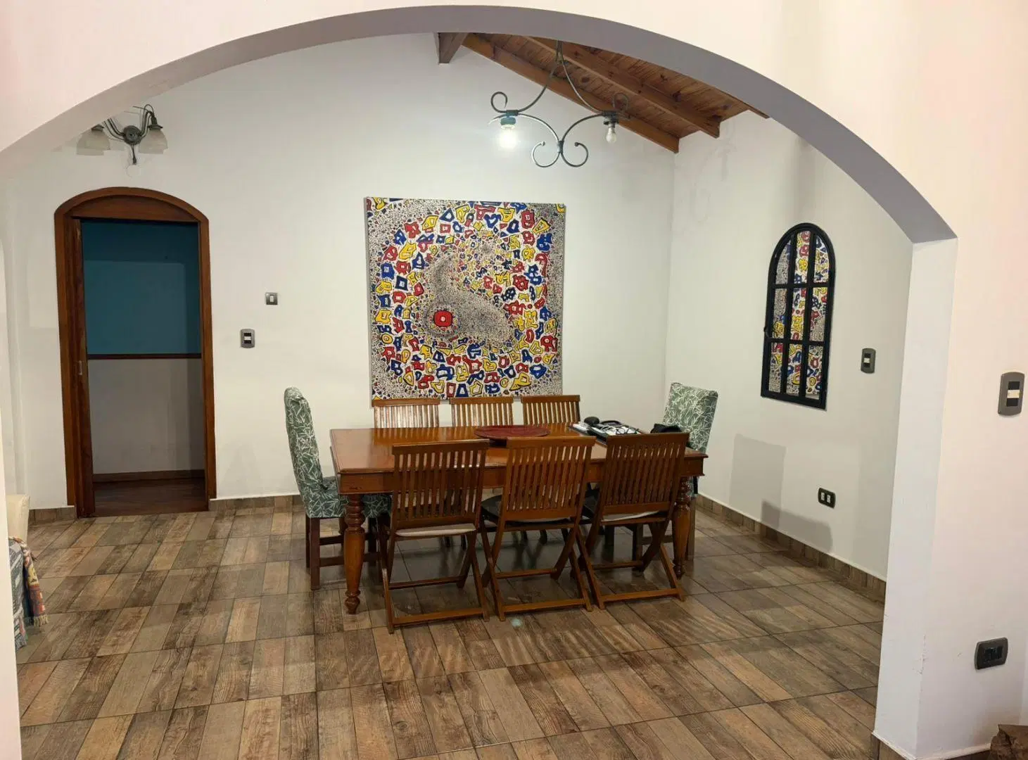 ALQUILER ANUAL - Casa 4 dormitorios con pileta - Bella Vista 3