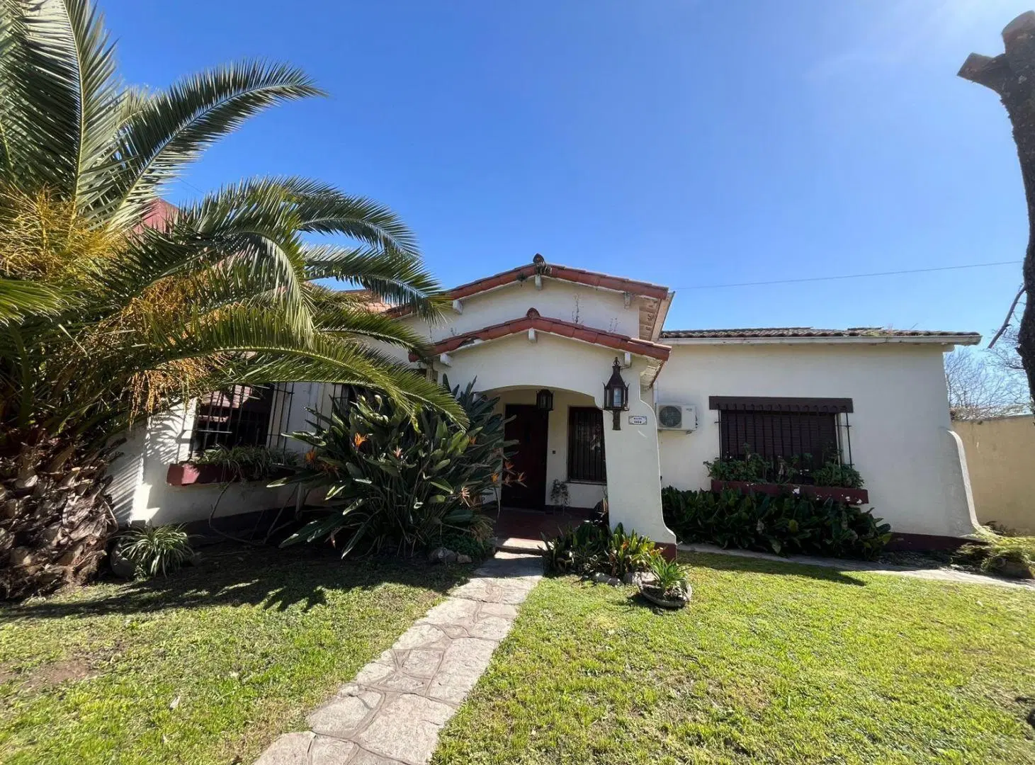 Casa 4 Ambientes en Bella Vista 1