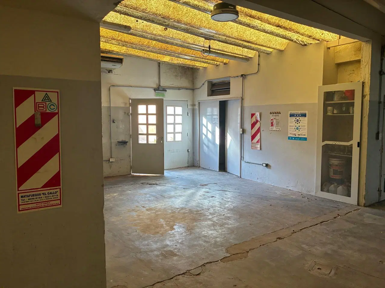 Venta de Galpón en Castelar 8
