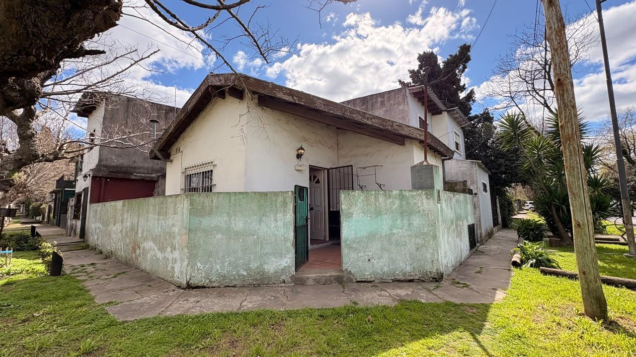 Foto de Venta de casa 2 ambientes en Bella Vista, imagen 2