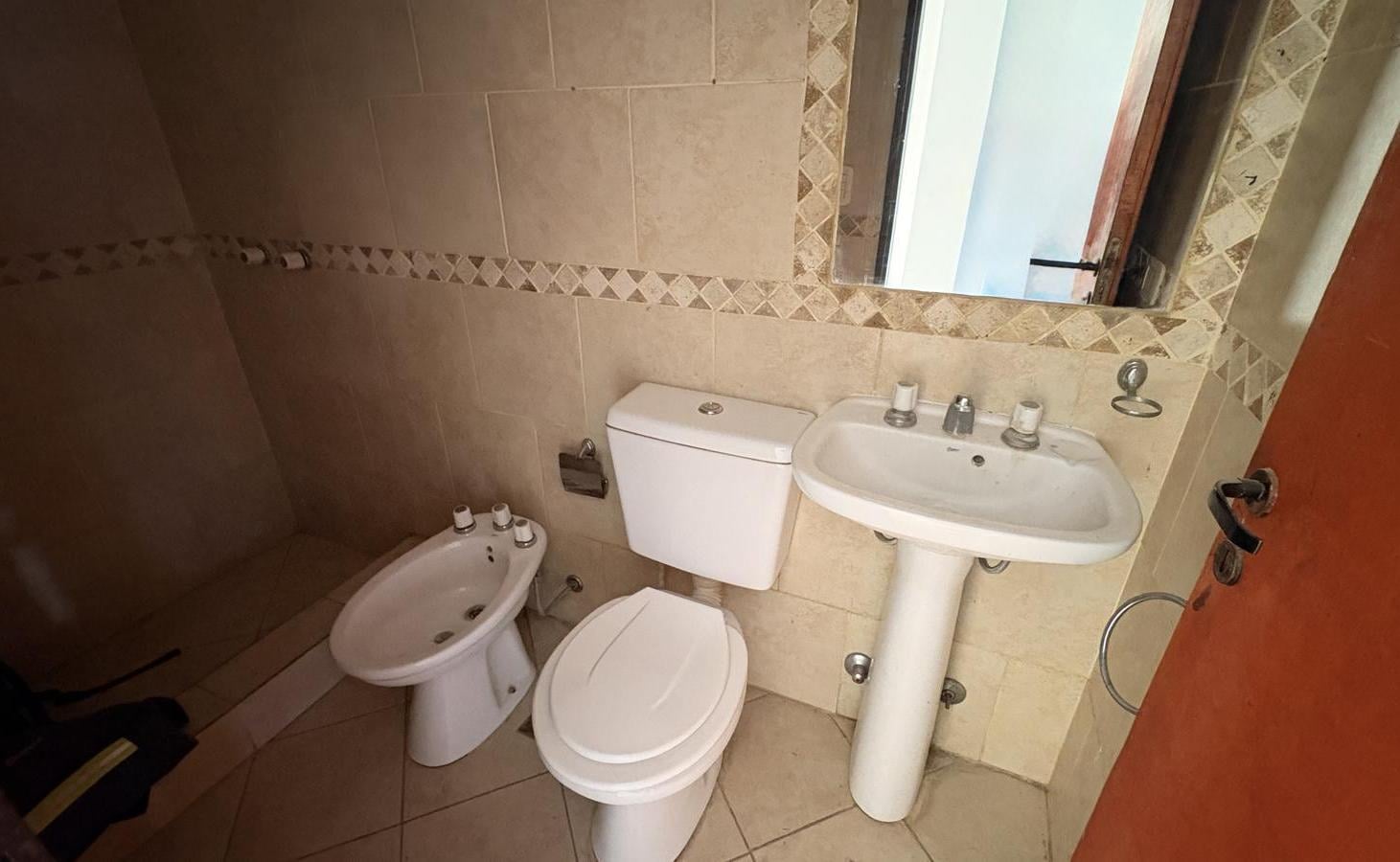 Foto de triplex en alquiler en muñiz, imagen 5