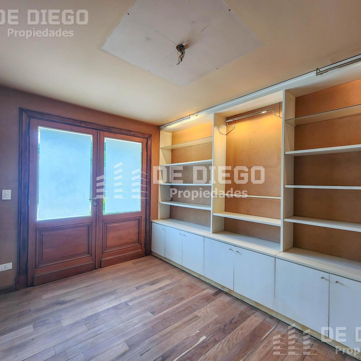 Apto Credito Venta Casa 5 Ambientes Triple Lote, Pileta y Ascensor - Country San Miguel de Ghiso, B 1