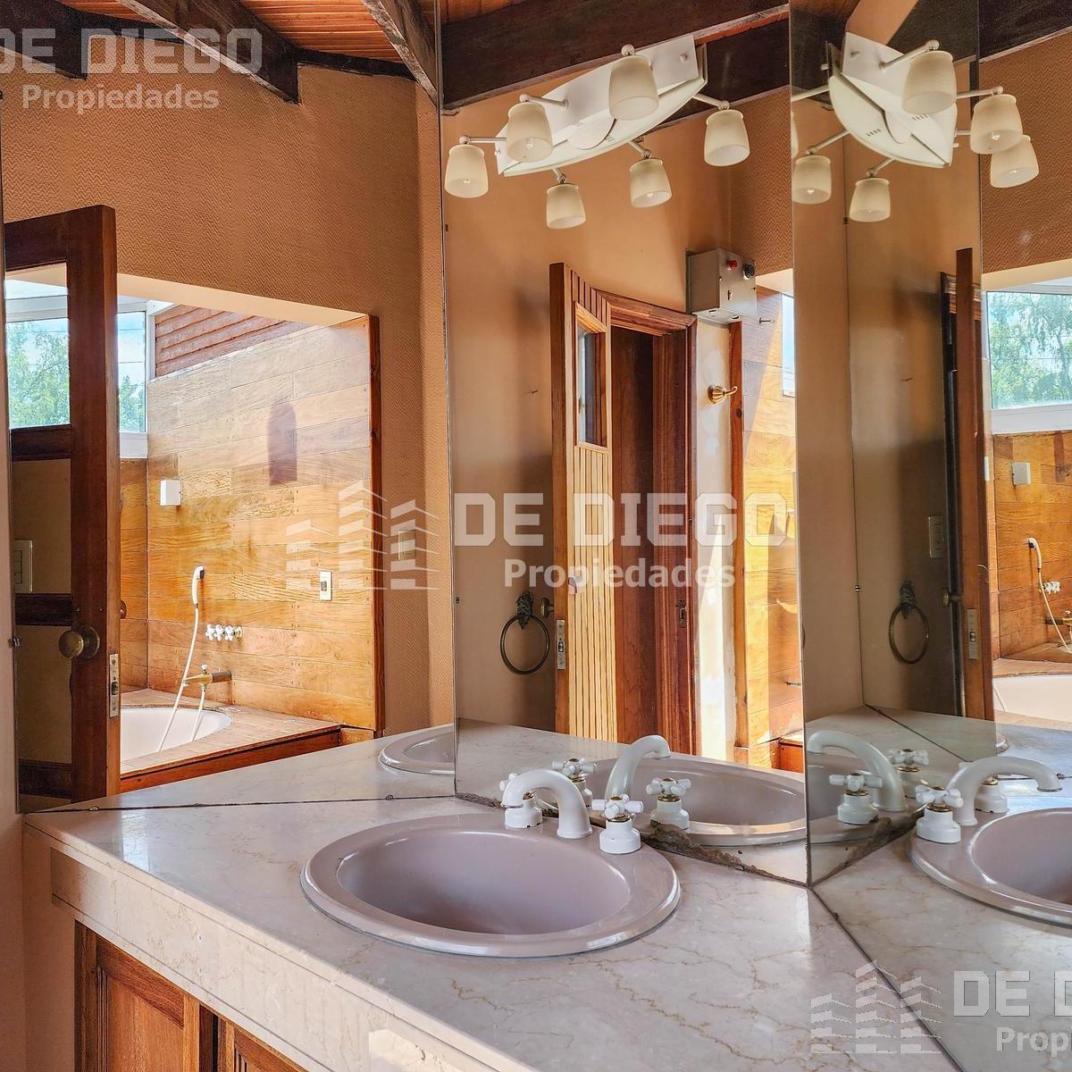 Apto Crédito - Venta Casa 5 Ambientes Doble Lote, Pileta y Ascensor - Country San Miguel de Ghiso, 4