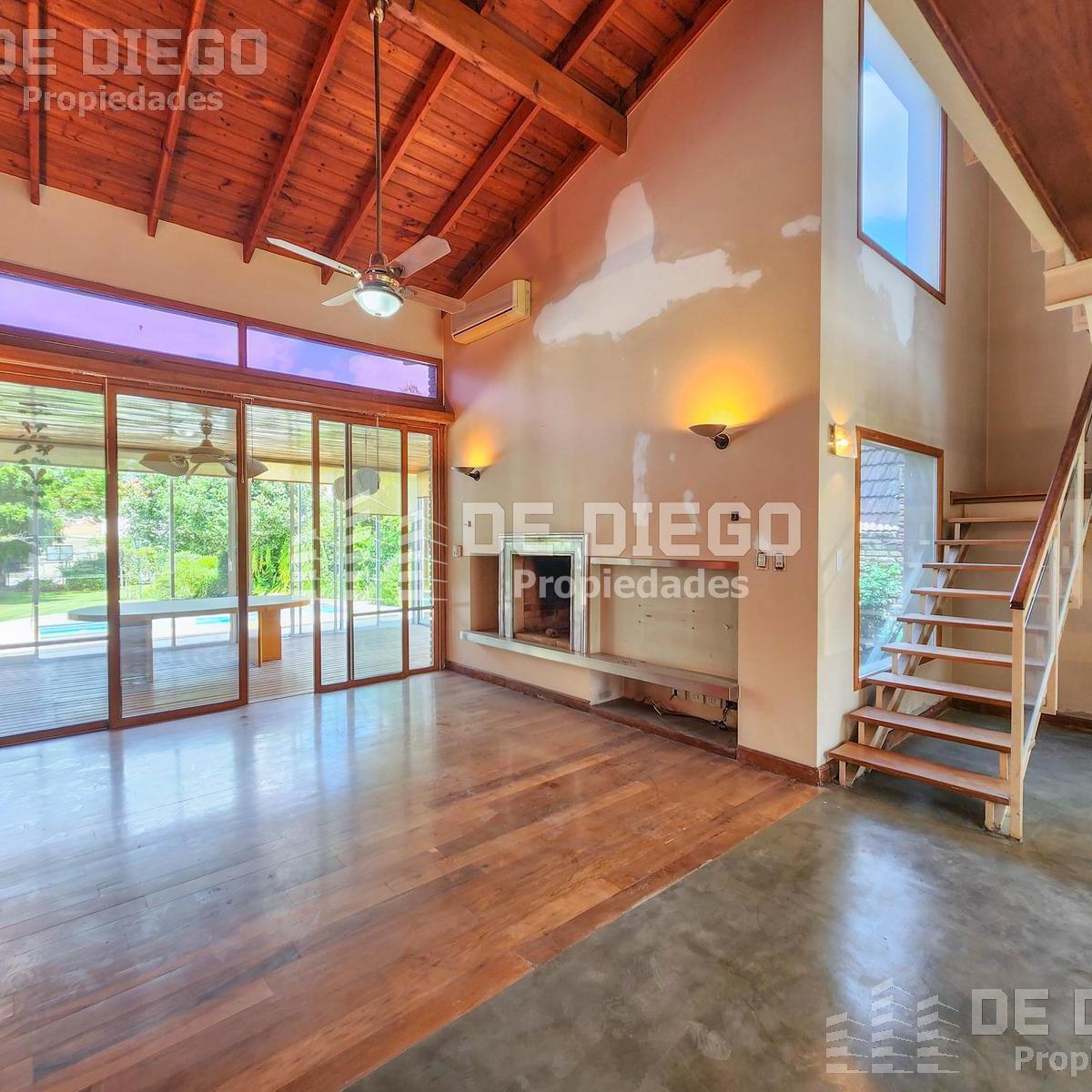 Apto Credito Venta Casa 5 Ambientes Triple Lote, Pileta y Ascensor - Country San Miguel de Ghiso, B 4