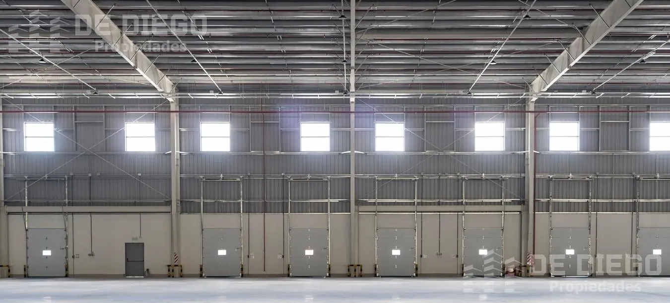 Deposito Nave AAA 5.760 m2 en alquiler – Esteban Echeverria 1