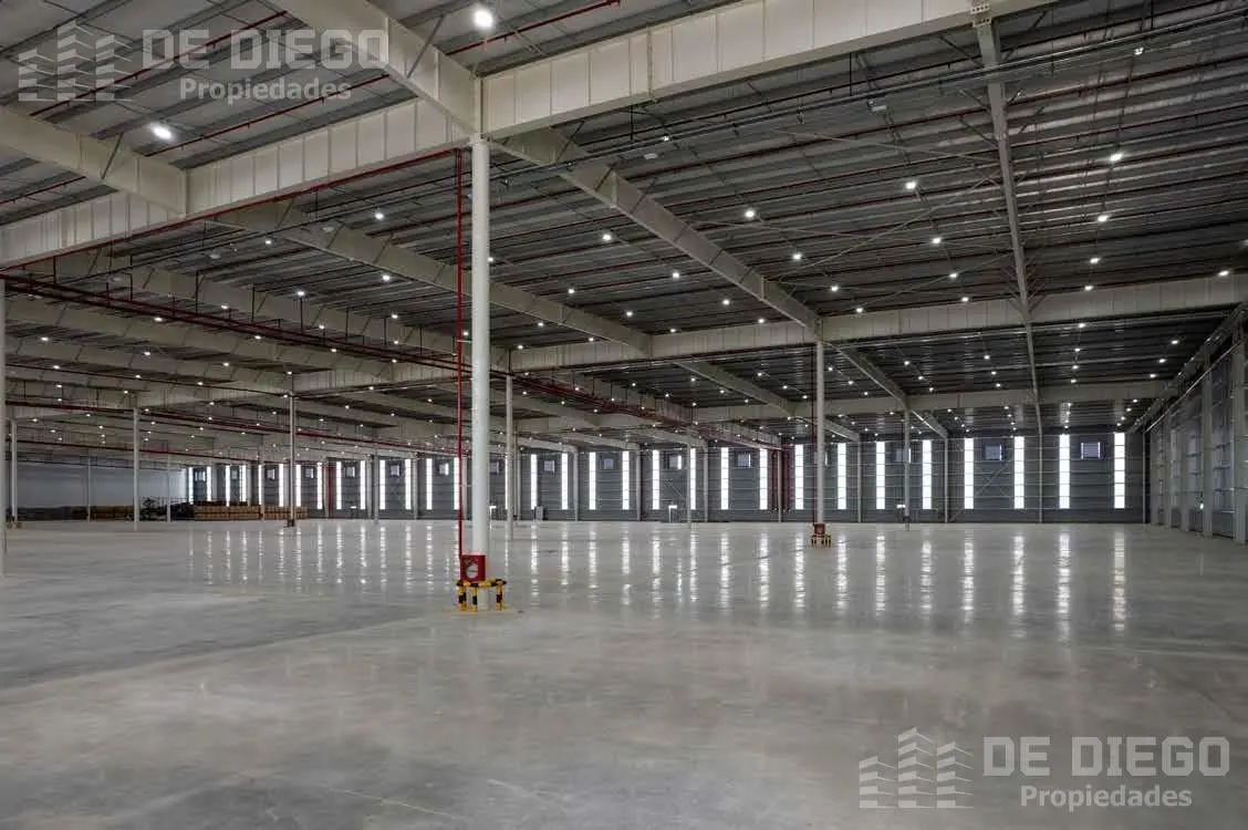 Deposito Nave AAA 5.760 m2 en alquiler – Esteban Echeverria 4